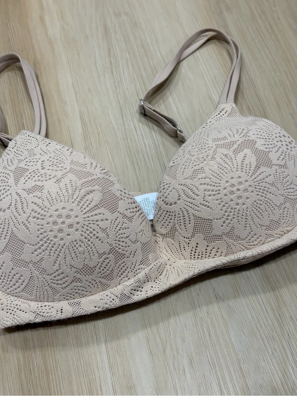 Aerie 32B Lace Light Nude Wireless Bra with Floral Overlay